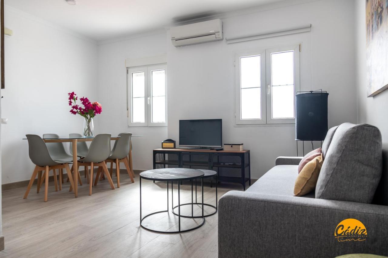 Apartamento Vintage By Cadiz Time Bagian luar foto